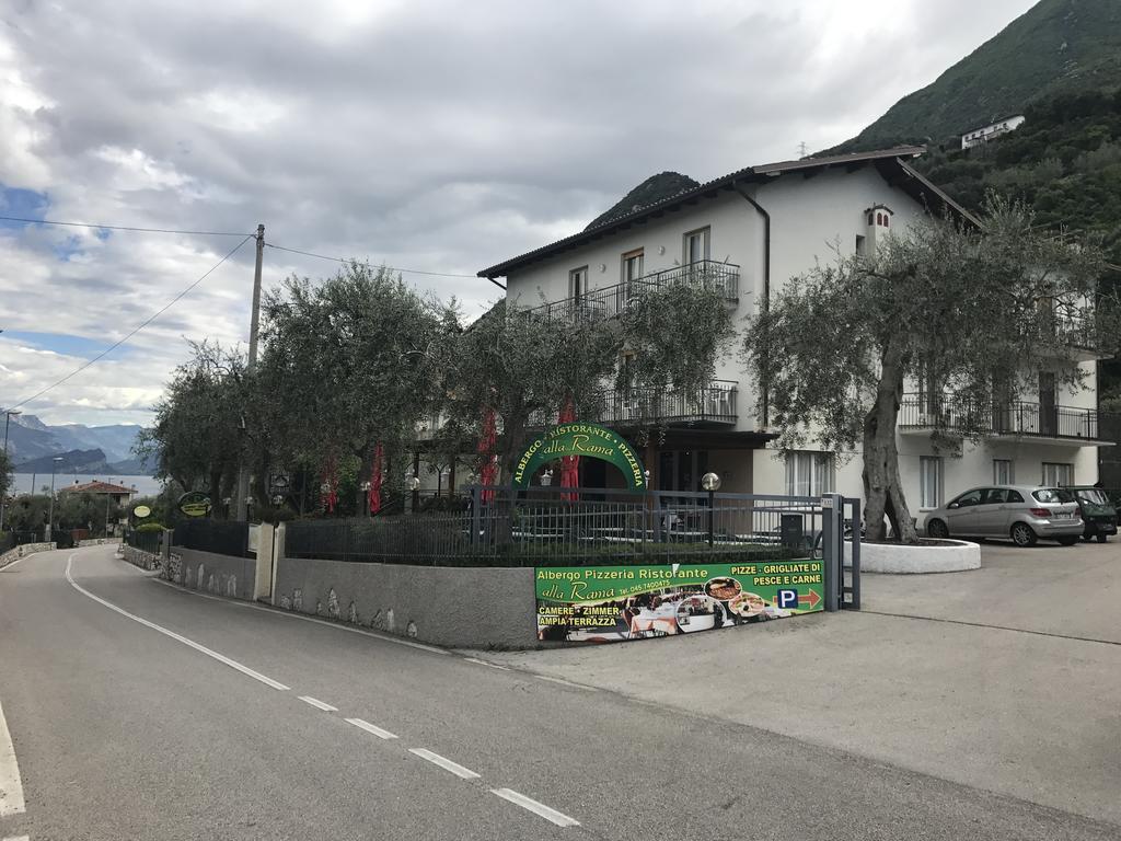 Albergo Bar Ristorante Alla Rama Malcesine Exterior foto